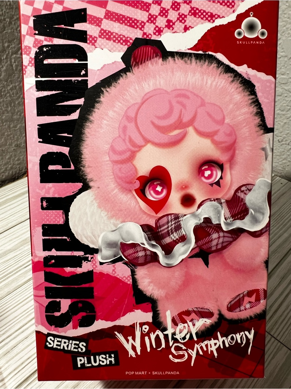 POP MART SKULLPANDA Winter Symphony Series Plush Pendant Blind Box NIB